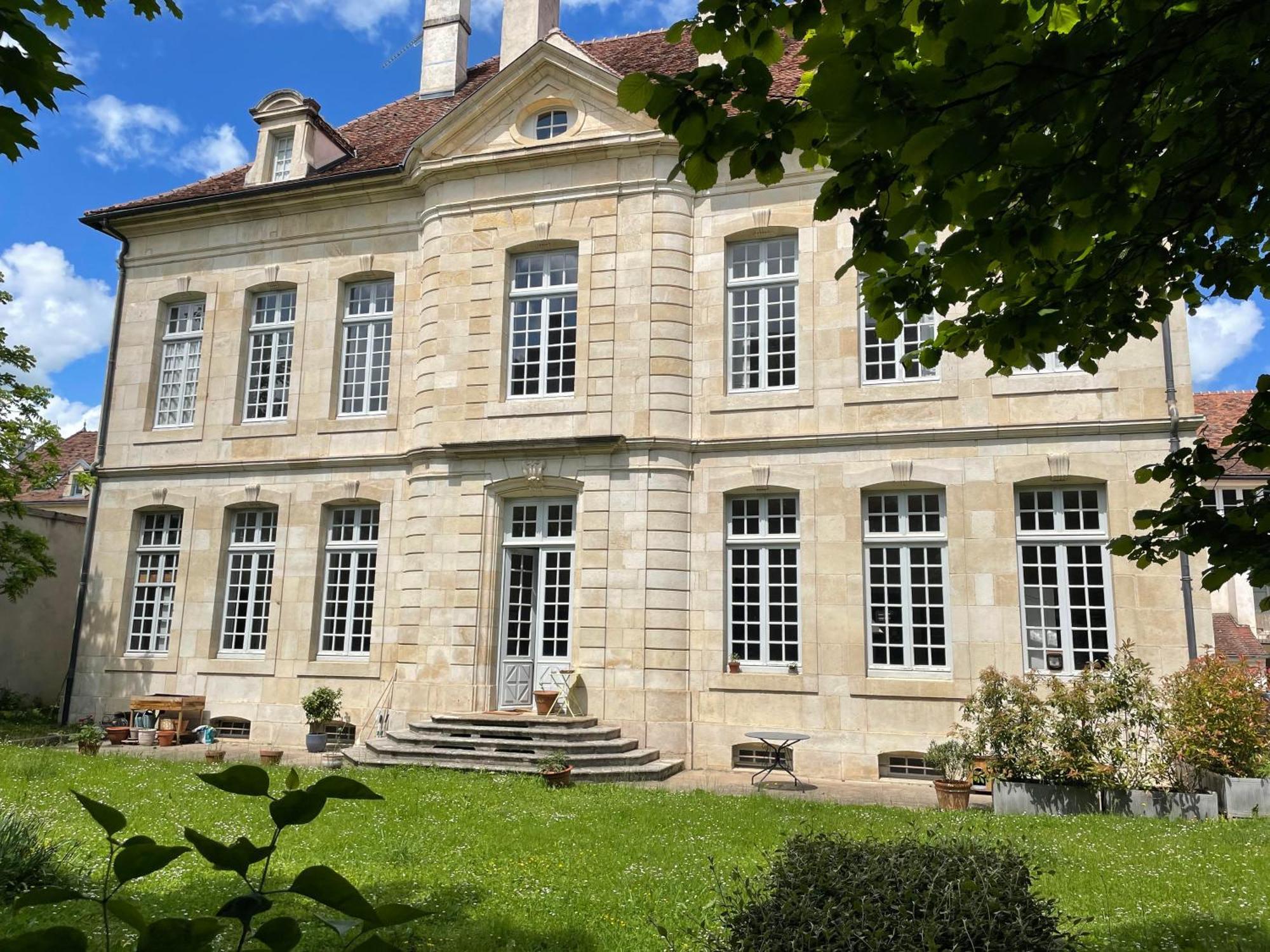 Hôtel Particulier, Maison Jazey. Semur-en-Auxois Extérieur photo